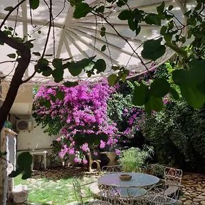 Guest house Vatican Fairytale Garden, Rome