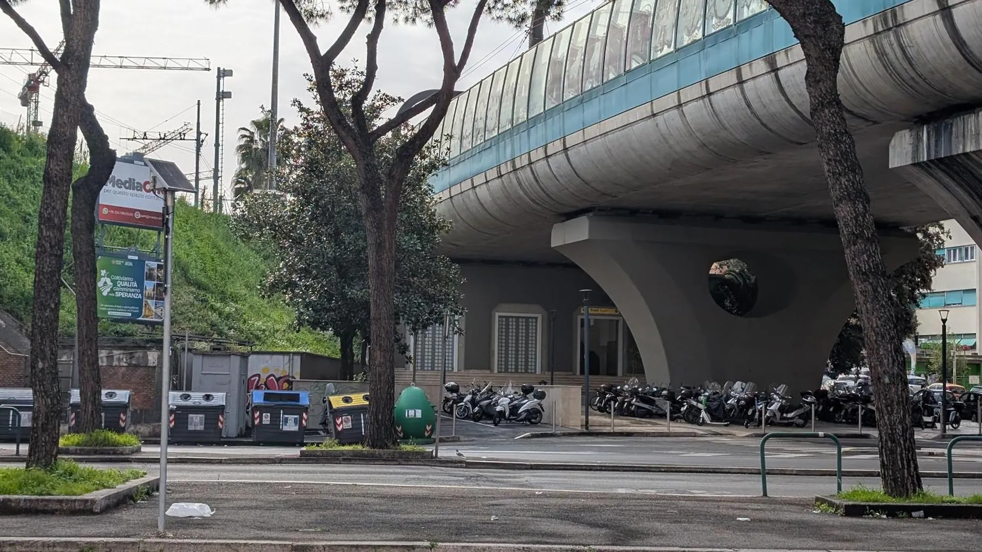 Auntieshouseroma Italy