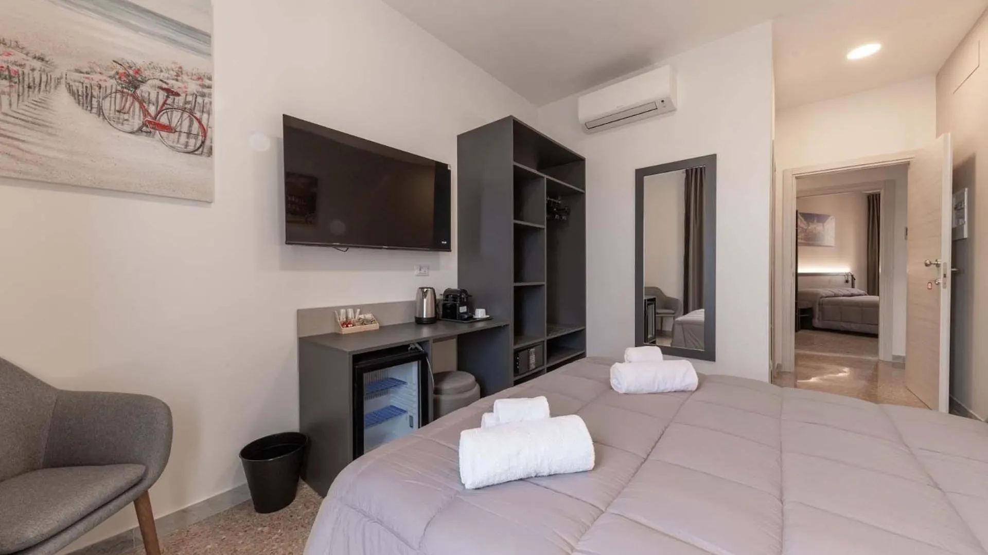 Guest house Auntieshouseroma Italy